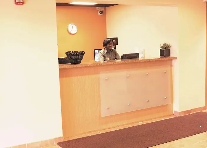 La Quinta By Wyndham Chicago Tinley Park