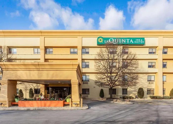 La Quinta By Wyndham Chicago 3*