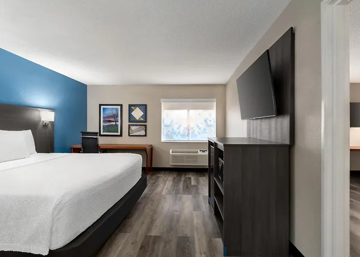 La Quinta By Wyndham Chicago Hotel Tinley Park