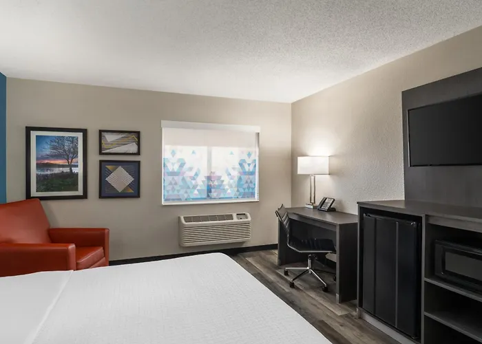 La Quinta By Wyndham Chicago