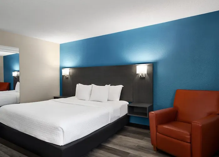 Hotel La Quinta By Wyndham Chicago 3*